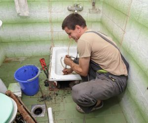 Why Choose Tankless Plumbing Pros